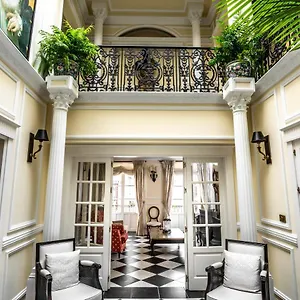 Casa Valdes Marbella