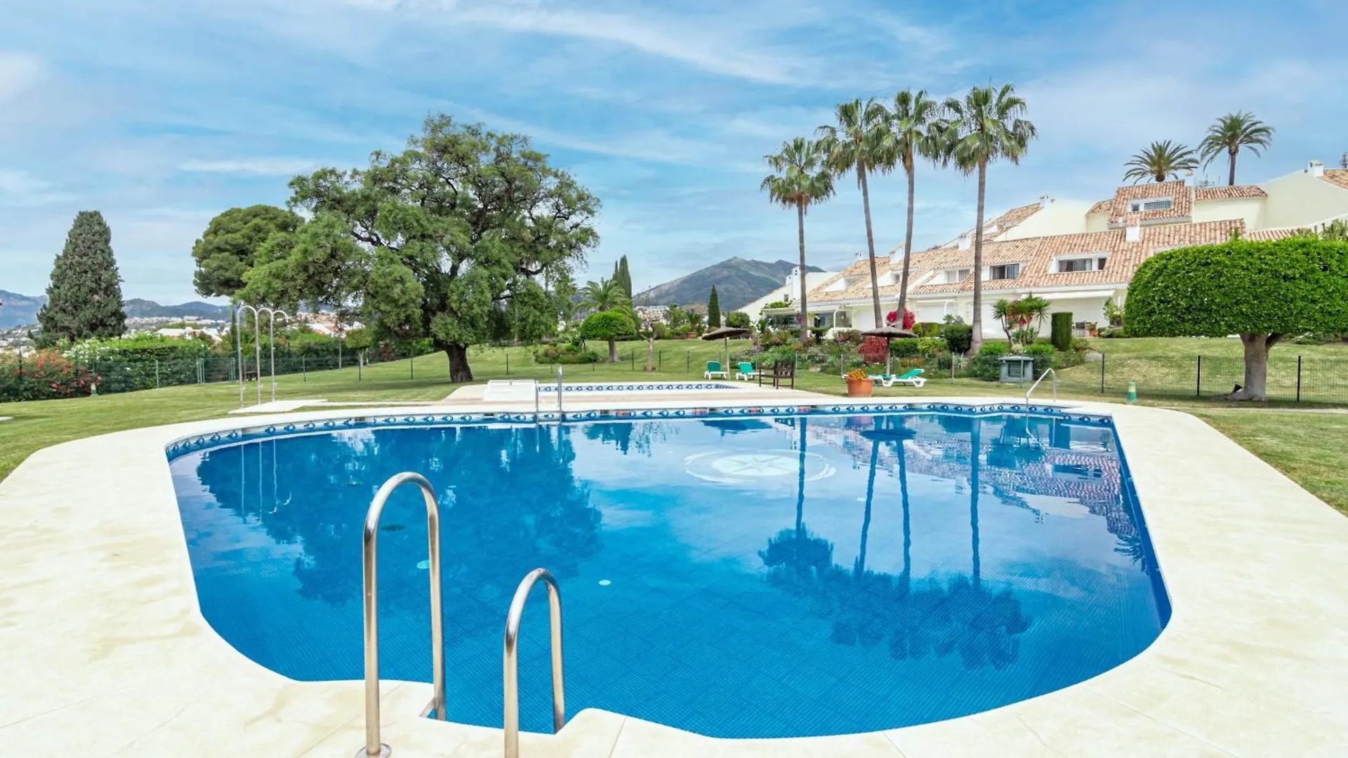 Altos De Aloha Nr 2 Villa Marbella 0*,  Spain